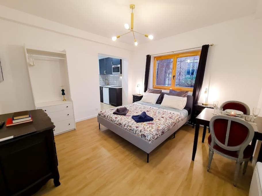 Appartamento Atelier Casanova Vitry-sur-Seine Esterno foto